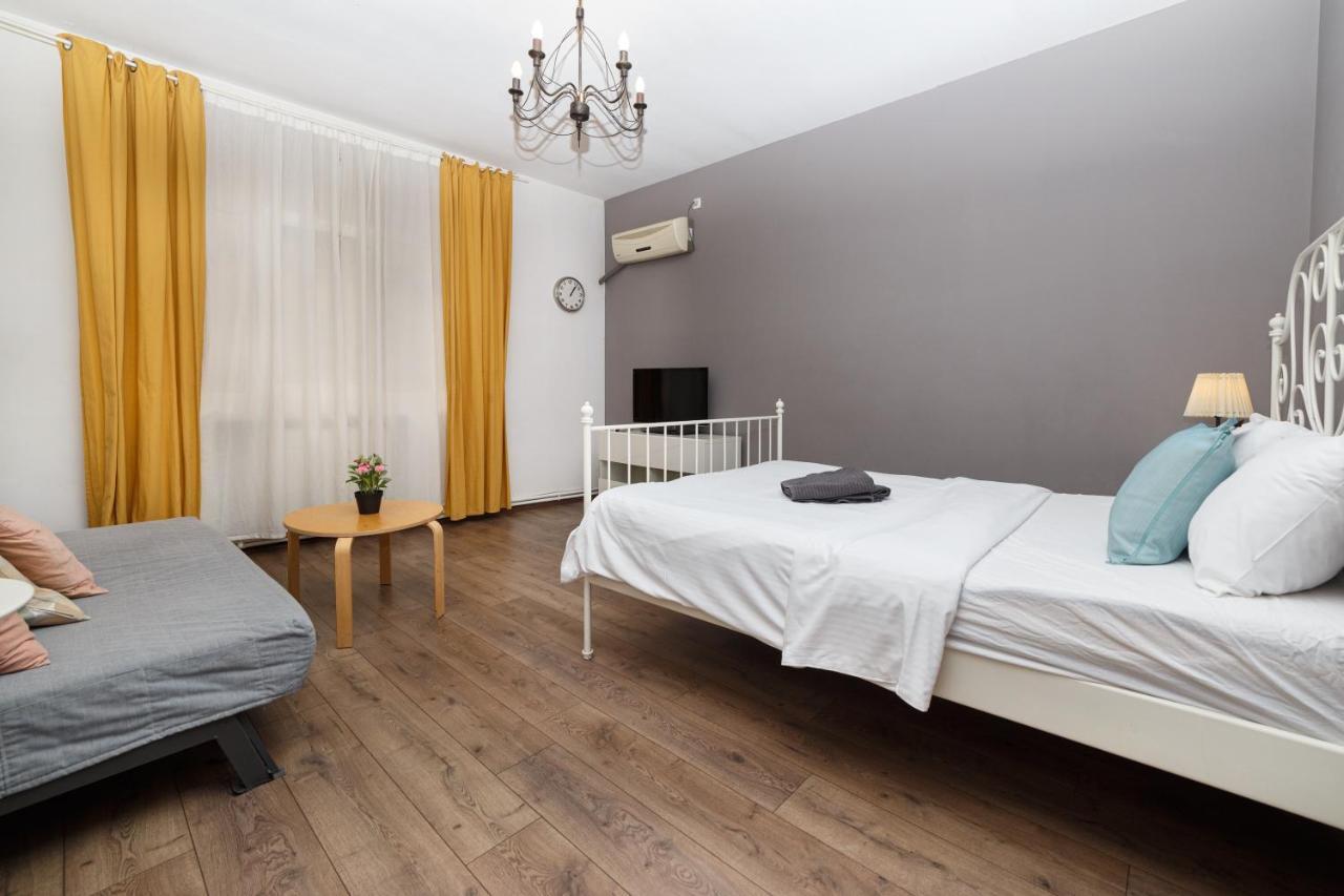 Color Franceza St Apartament Bucureşti
